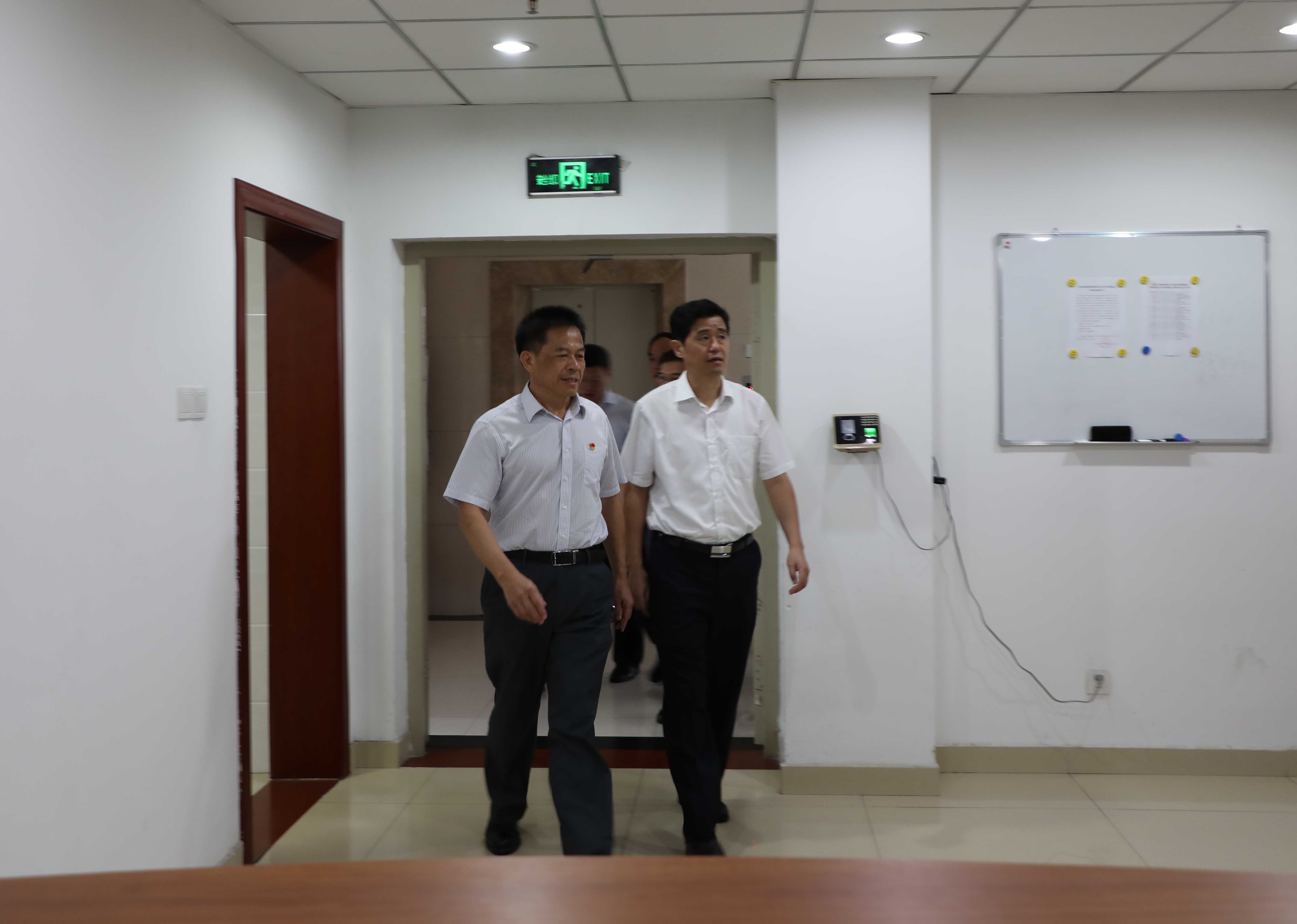 1.抵达.jpg 1.抵达.jpg