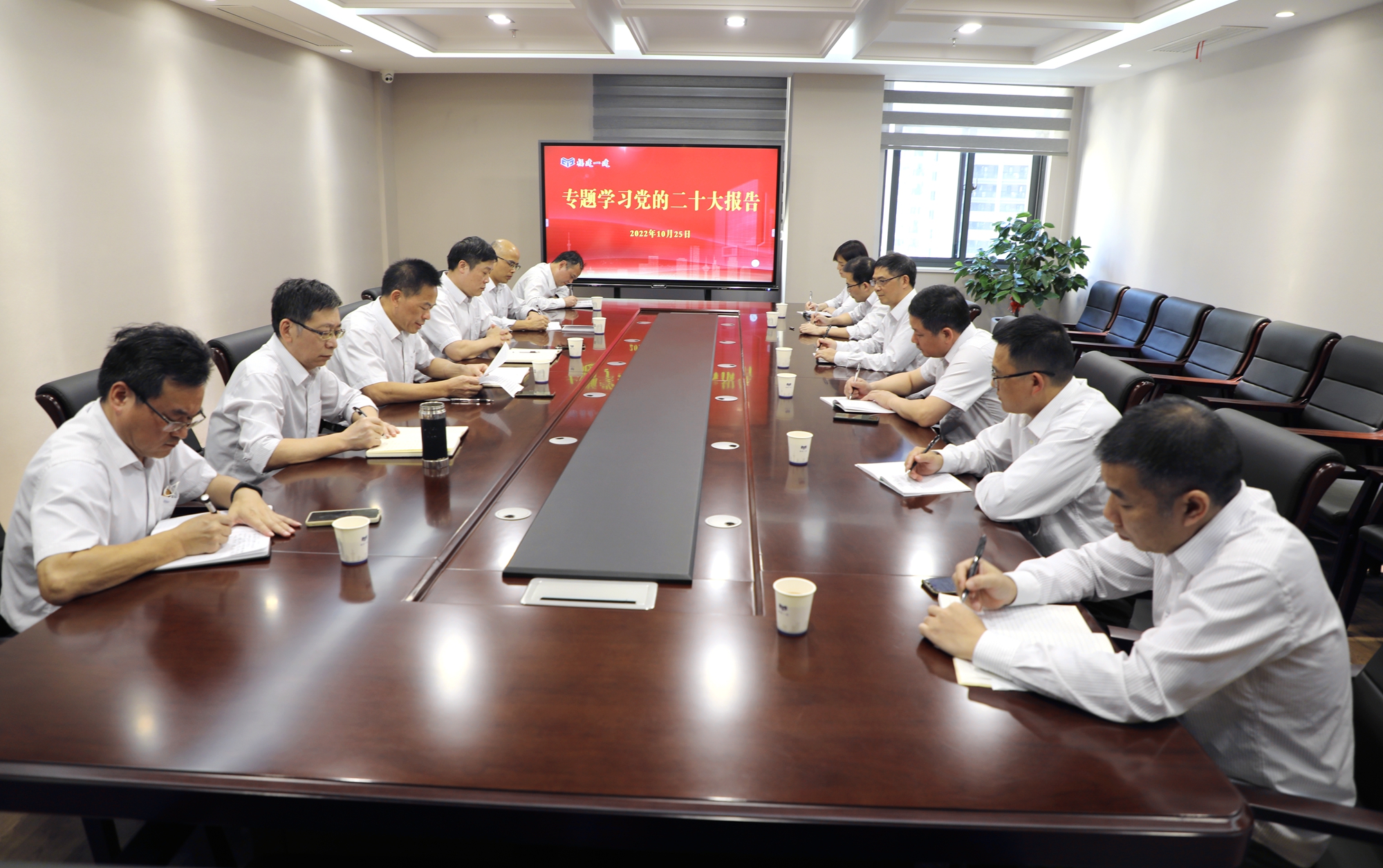 AM8A7573_副本.jpg AM8A7573_副本.jpg