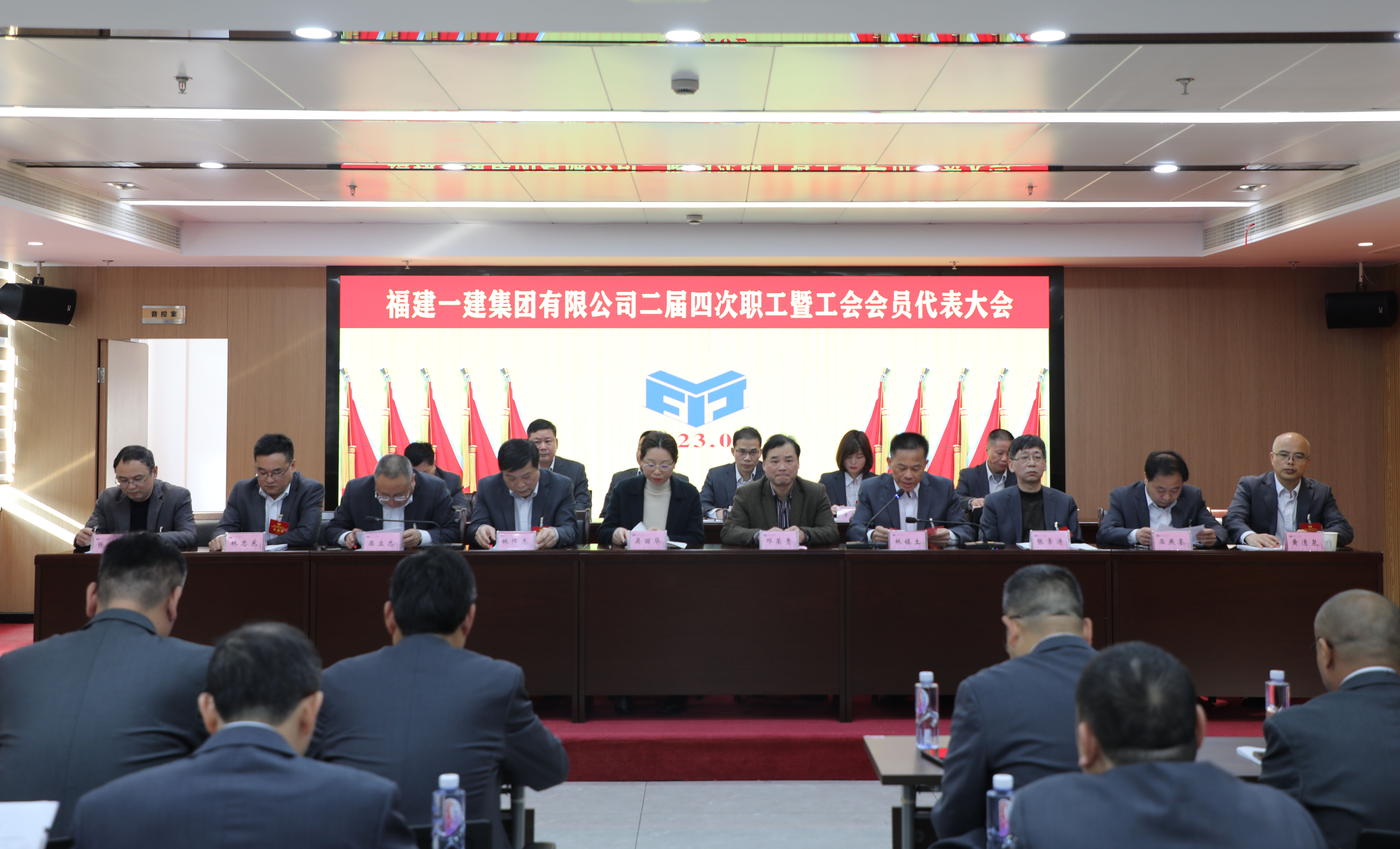 大会 (1).jpg 大会 (1).jpg